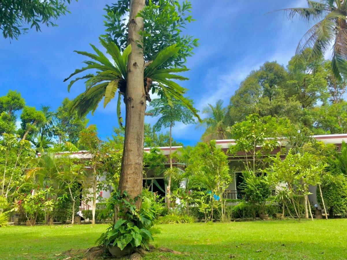 Pana Long Beach Resort - Sha Plus Koh Lanta Bagian luar foto