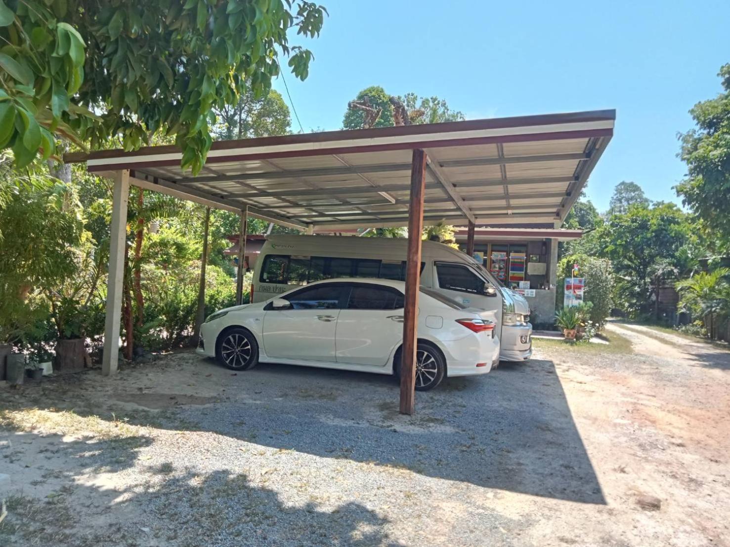 Pana Long Beach Resort - Sha Plus Koh Lanta Bagian luar foto