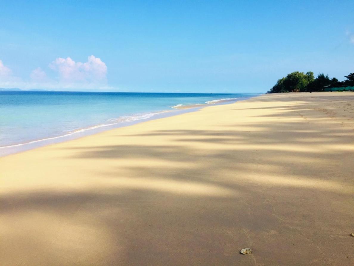Pana Long Beach Resort - Sha Plus Koh Lanta Bagian luar foto